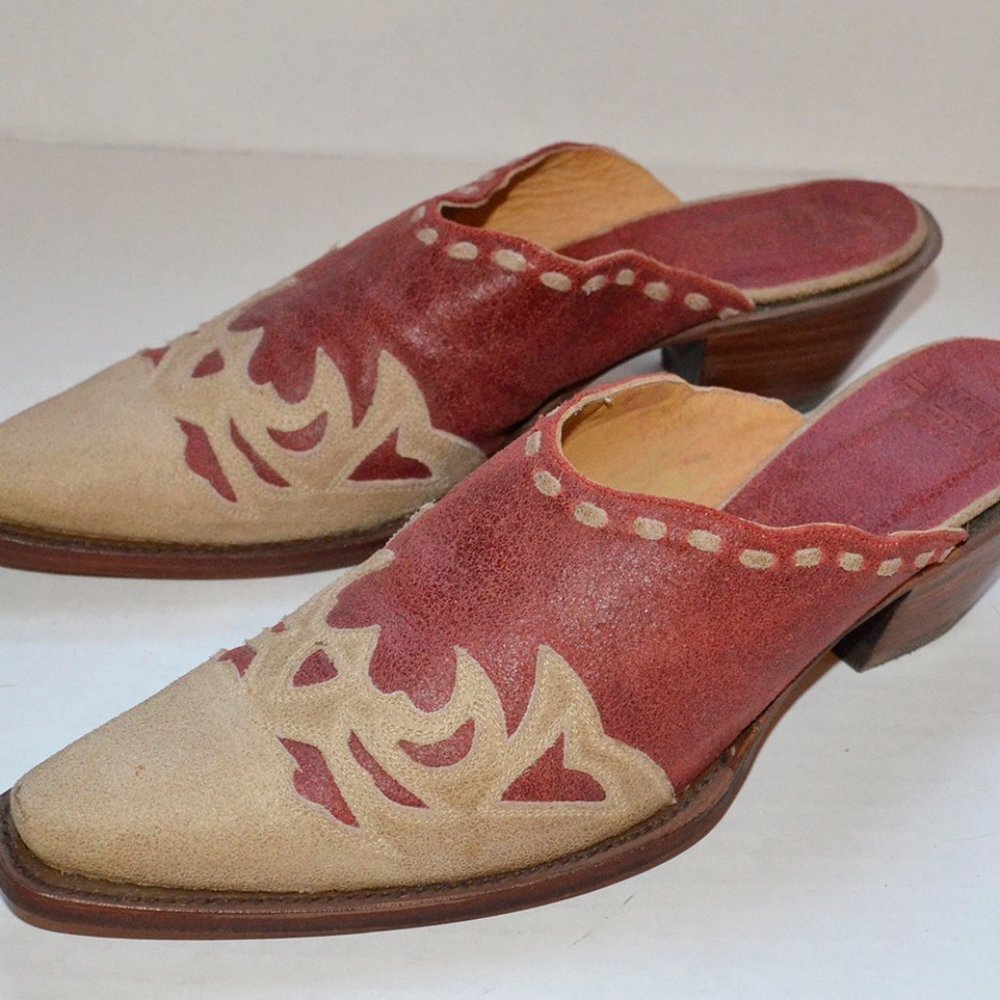 Corral Mules Size 9 NEW